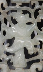 Antiker feinst gearbeiteter Anhänger in Nephrit Jade